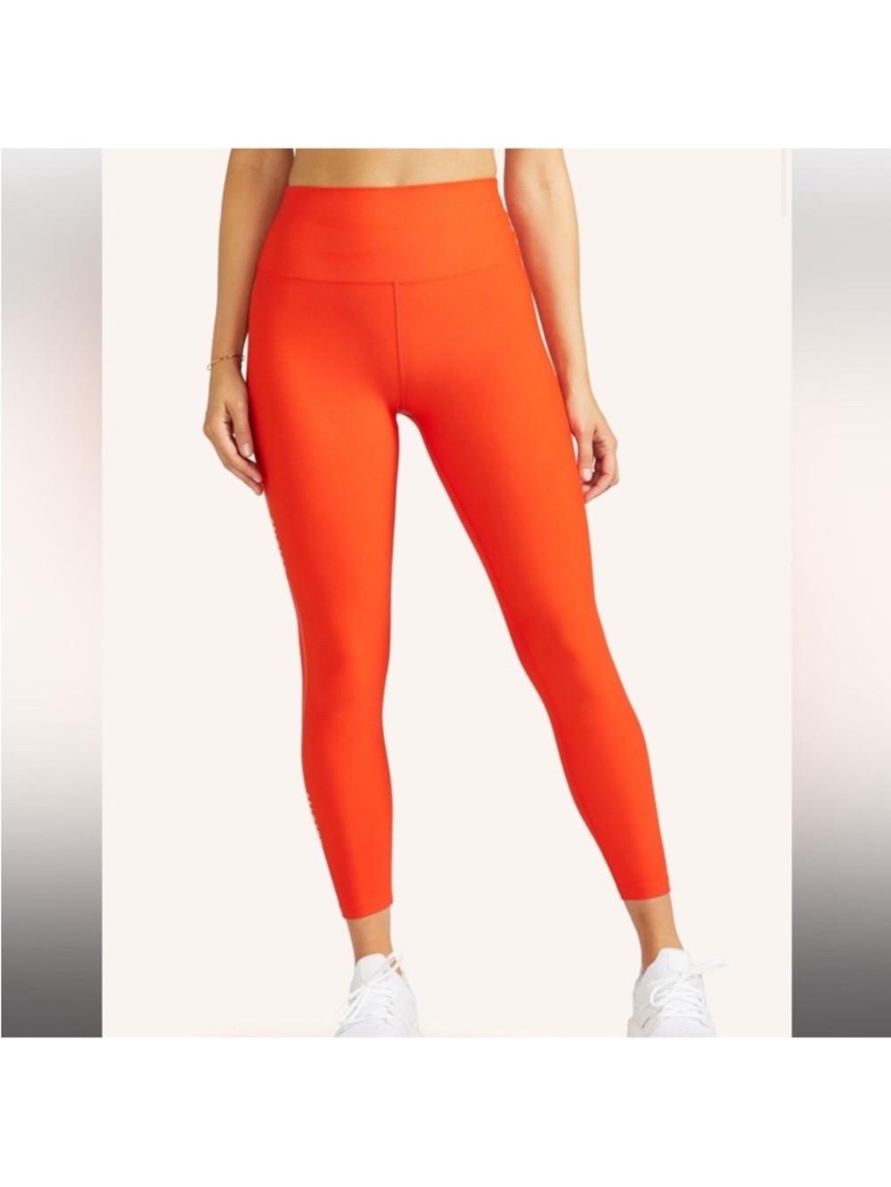 NWT Peloton Cadence Legging in Orange Size Medium